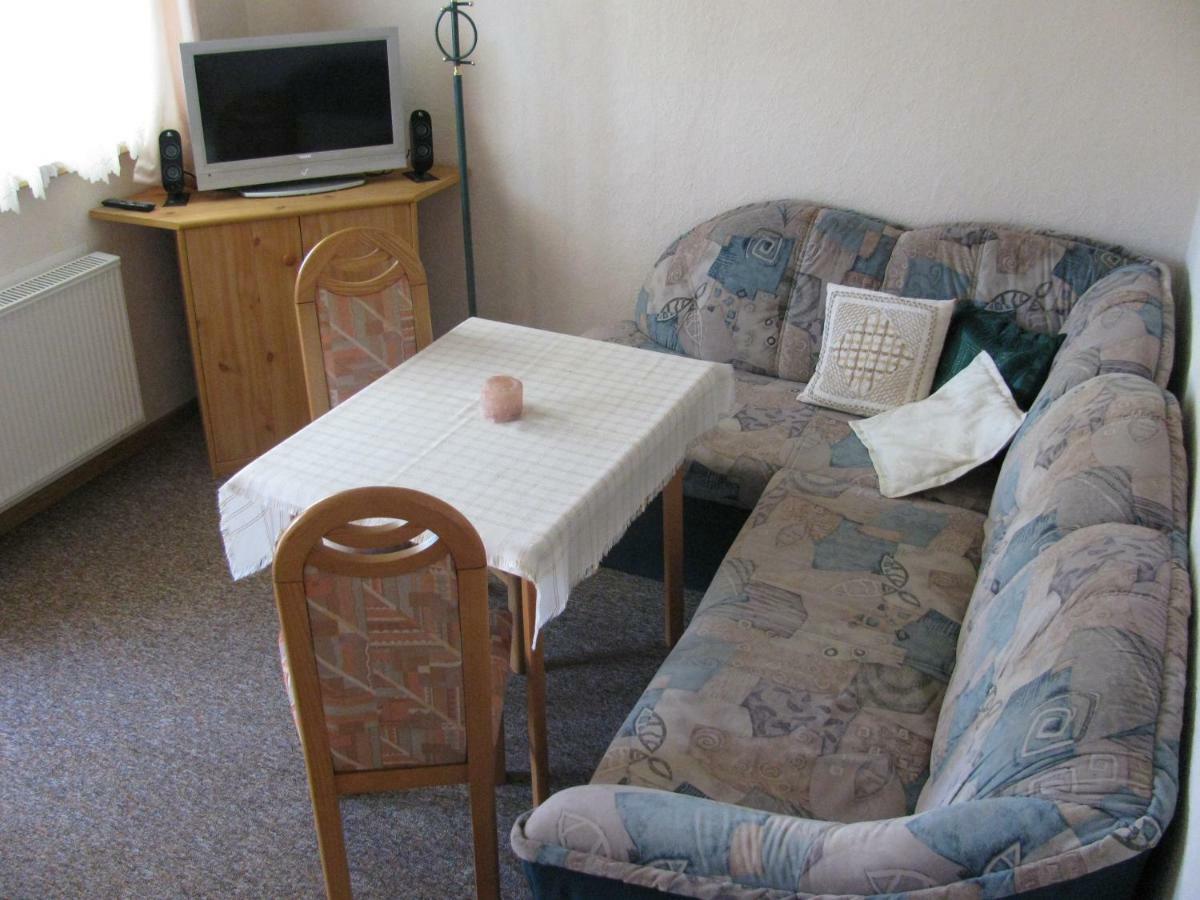 Ferienwohnung Anjadina Storkow  Esterno foto
